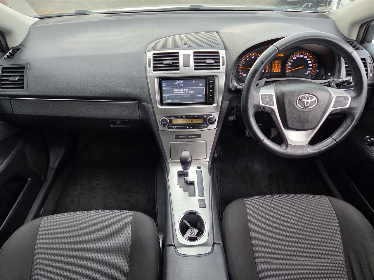 2015 Toyota AVENSIS