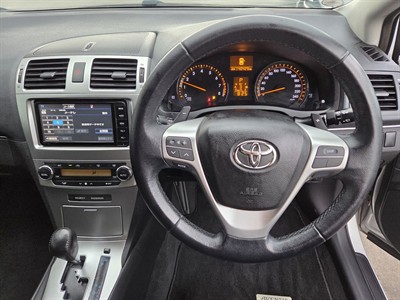 2015 Toyota AVENSIS - Thumbnail