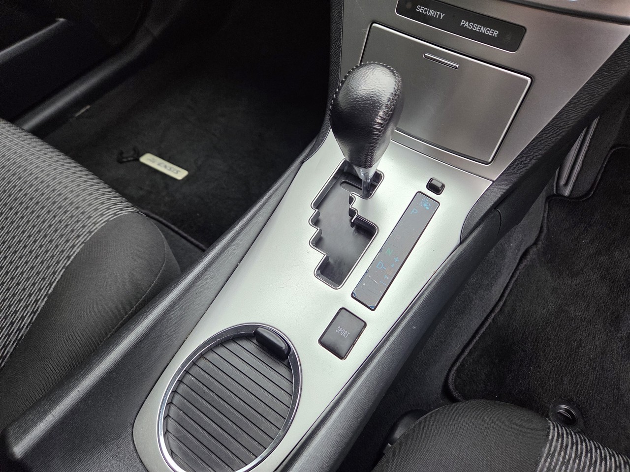 2015 Toyota AVENSIS