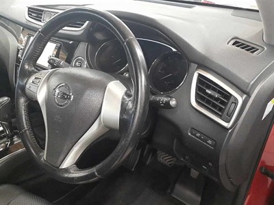 2014 Nissan X-TRAIL - Thumbnail