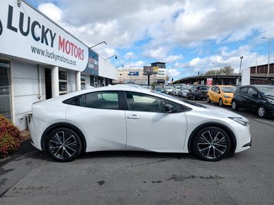 2023 Toyota Prius - Thumbnail