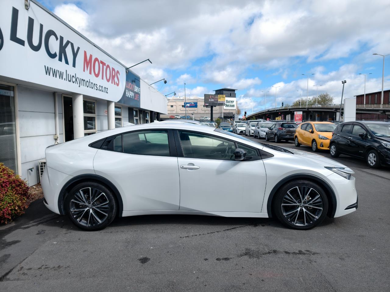 2023 Toyota Prius