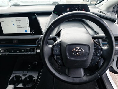 2023 Toyota Prius - Thumbnail