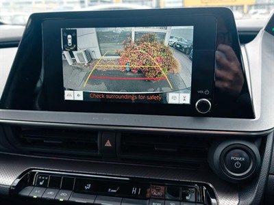 2023 Toyota Prius - Thumbnail