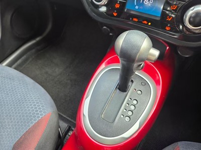 2014 Nissan JUKE - Thumbnail