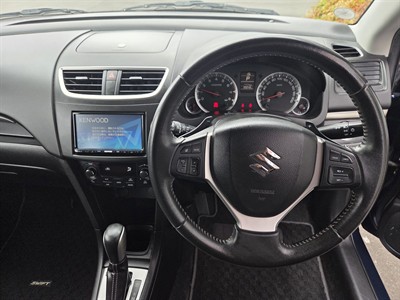 2014 Suzuki SWIFT - Thumbnail
